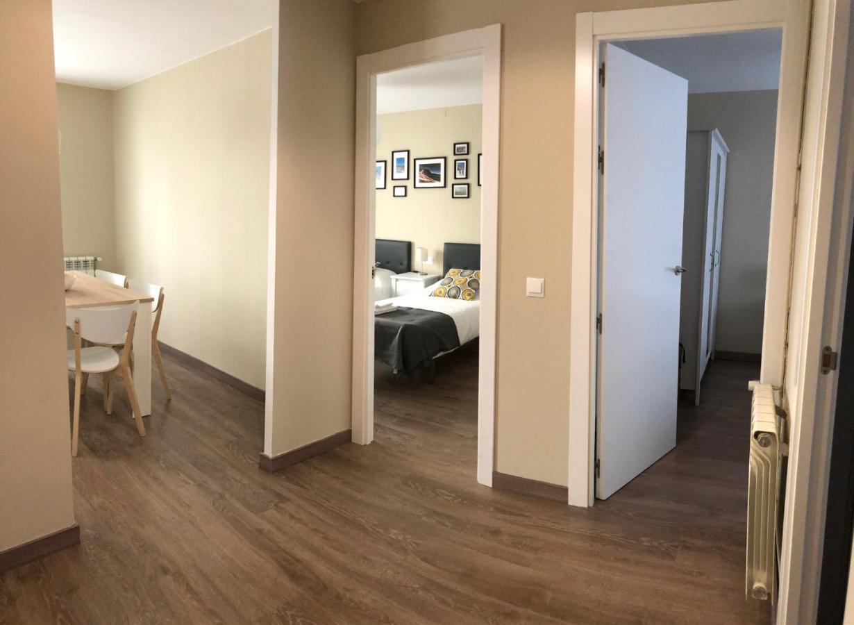 Apartamento Acogedor Y Familiar - Wifi+Chromecast Puigcerdà Esterno foto